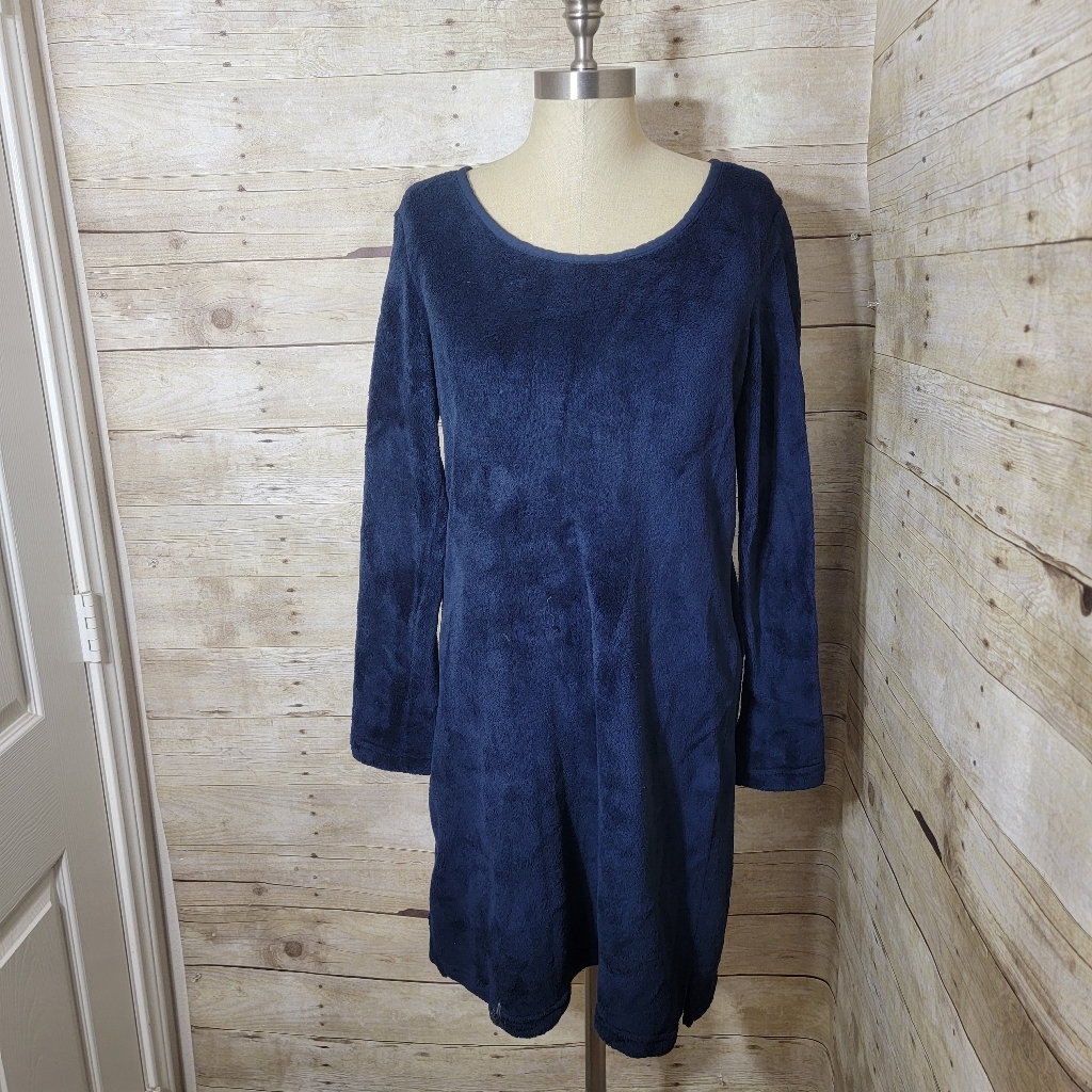 Navy, Nautica Fleece Sleepwear. Size M